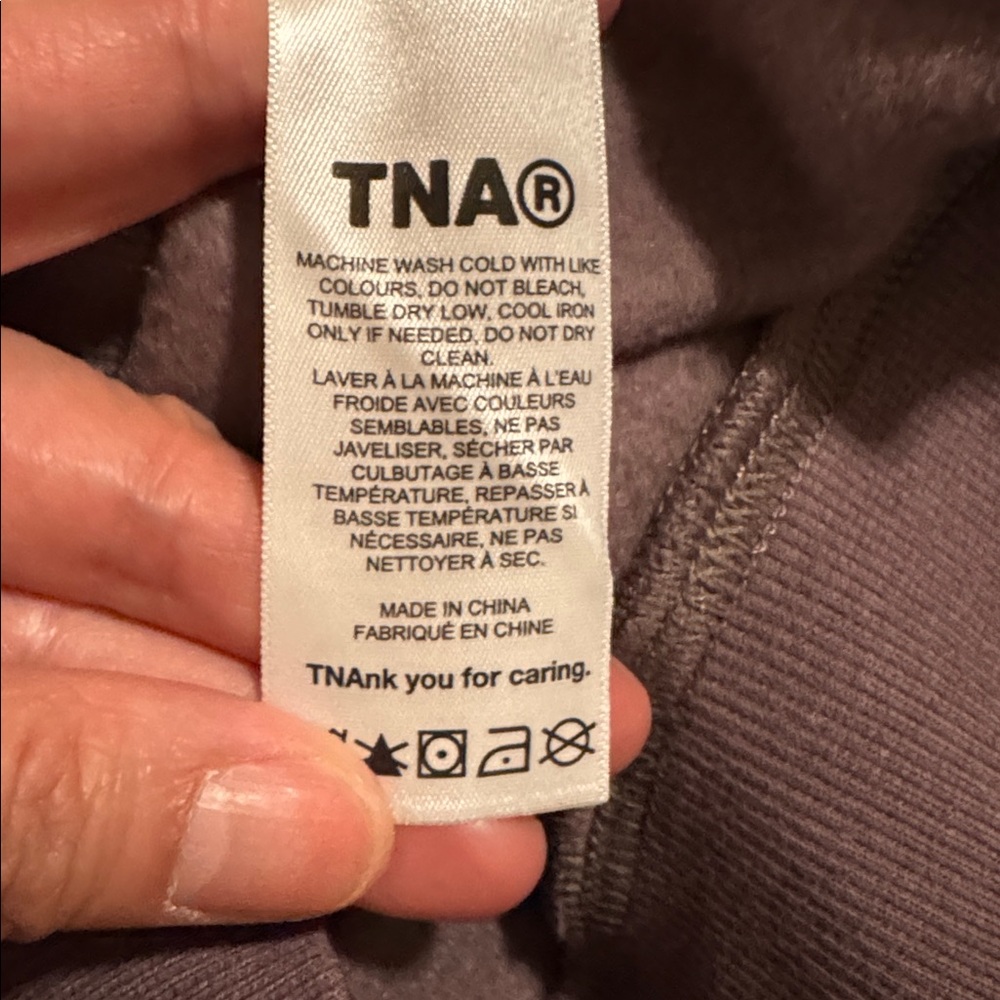 Aritzia TNA Cozy Fleece Boyfriend Zip Up Sweatshirt Dusty Purple Cropped-2XS - Picture 9 of 10